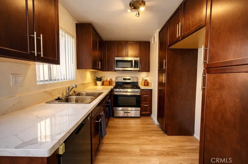 9831 Sepulveda Unit 12, North Hills, CA 91343 - Photo 3 of 12, North Hills, CA