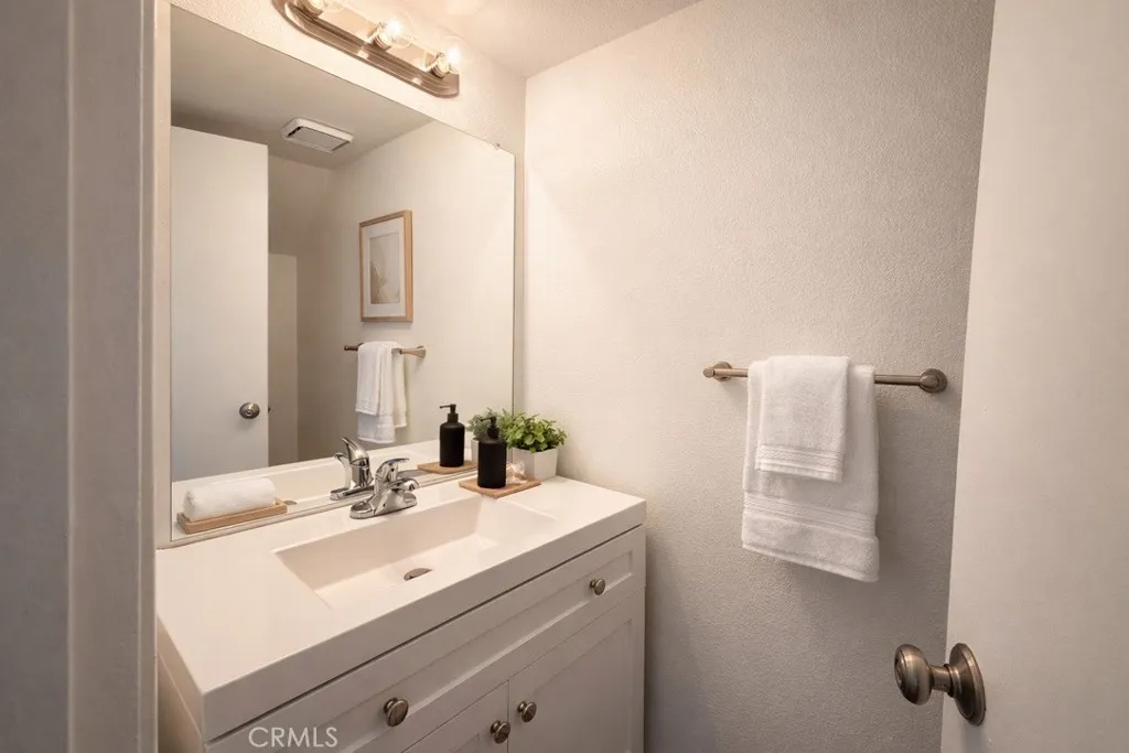 9831 Sepulveda Unit 12, North Hills, CA 91343 - Photo 5 of 12, North Hills, CA