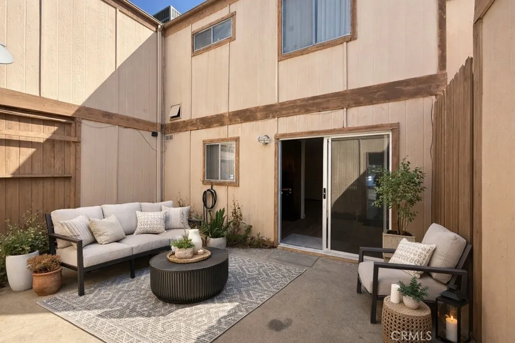 9831 Sepulveda Unit 12, North Hills, CA 91343 - Photo 4 of 12, North Hills, CA