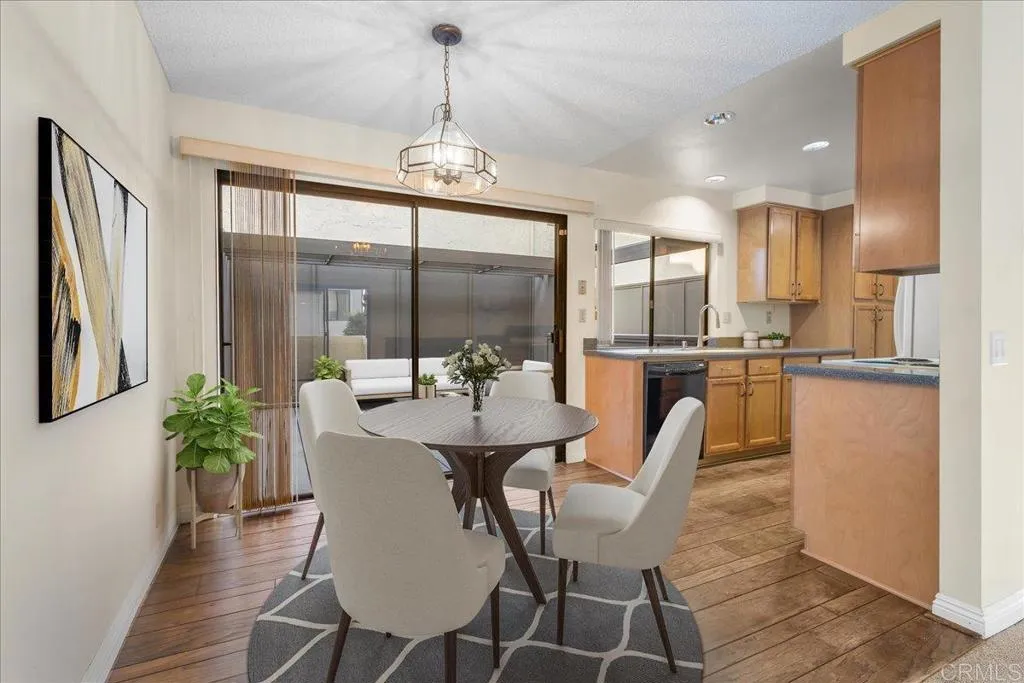 https://cdn.realtyfeed.com/cdn/127/306701040/13da9bfa5ca627348ae887612c0577df.webp