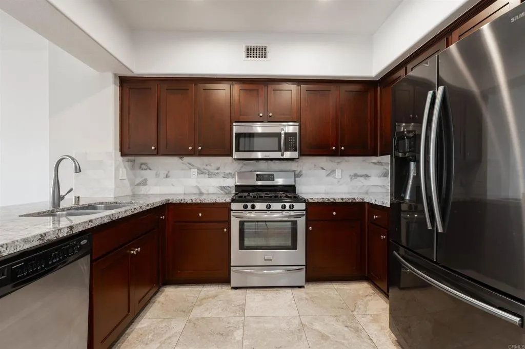 Photo #16: PTP2603046 Listing: Photo #16