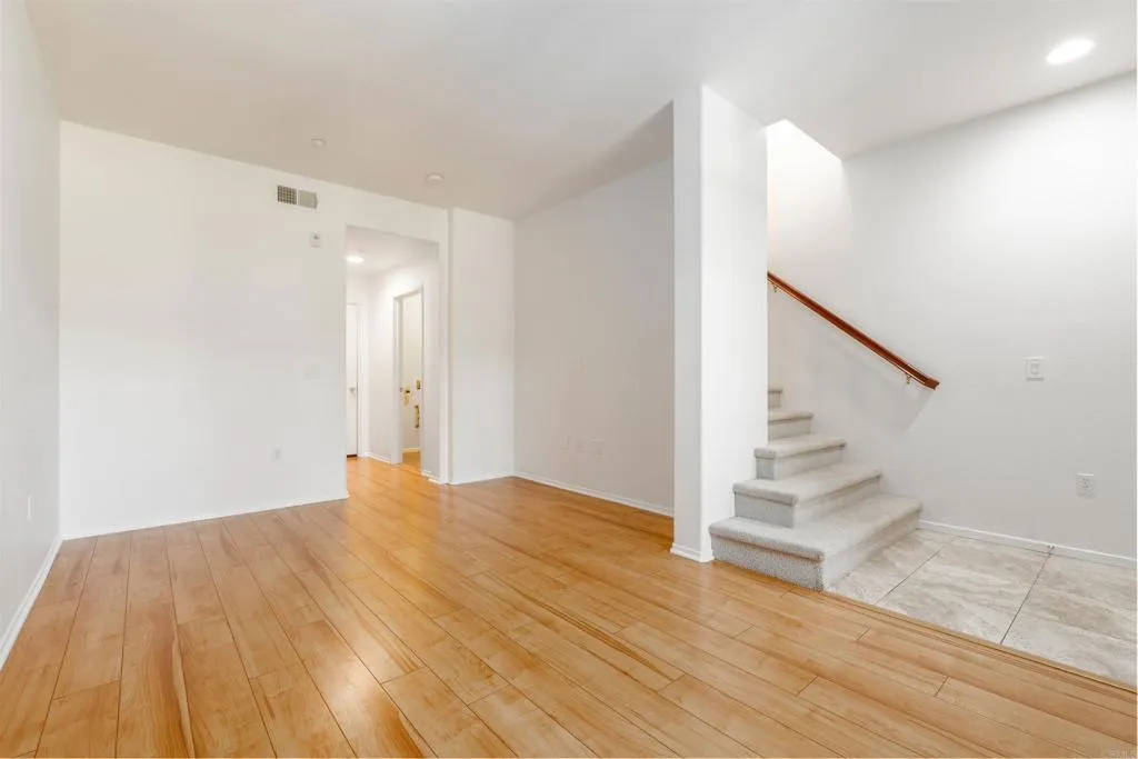 Photo #5: PTP2603046 Listing: Photo #5