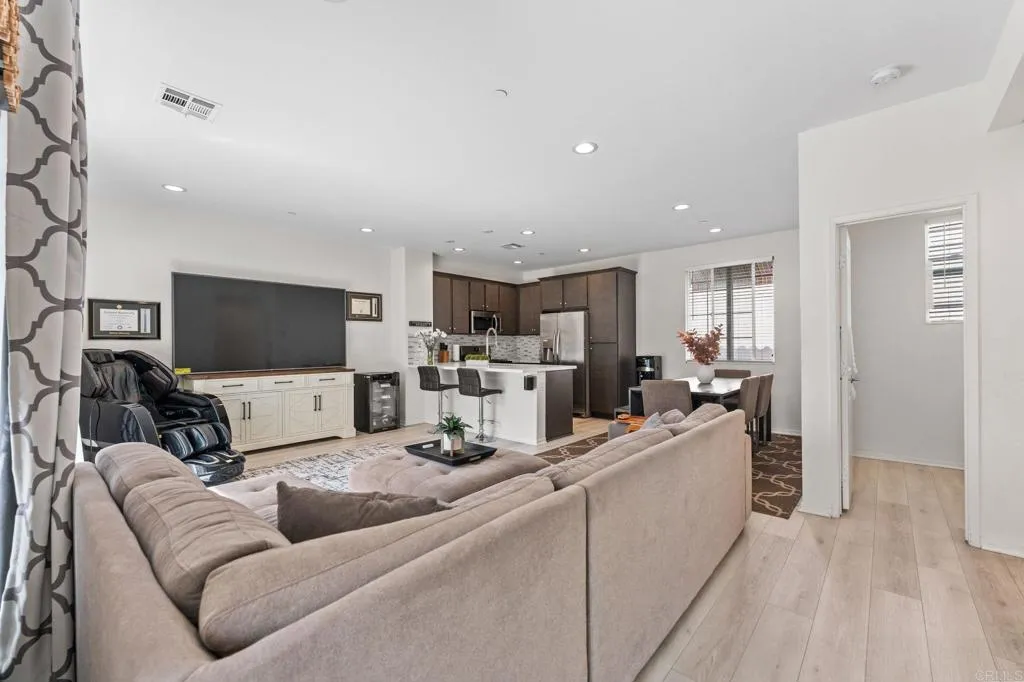 Photo #35: PTP2603043 Listing: Photo #35