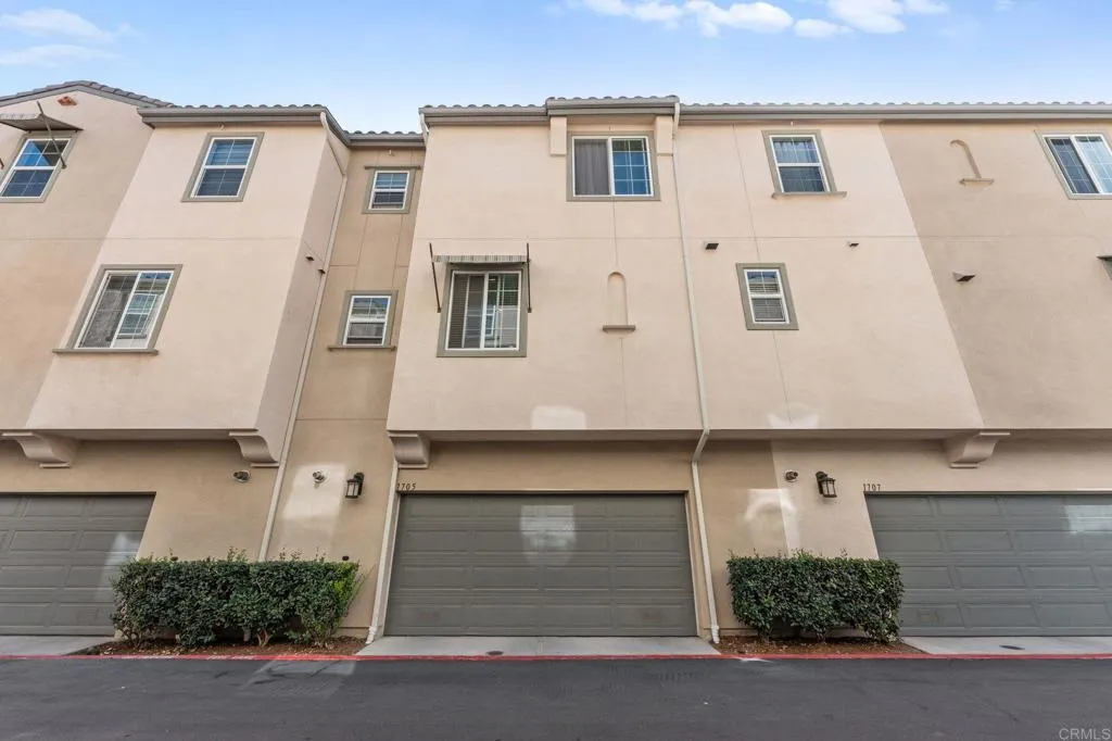 https://cdn.realtyfeed.com/cdn/127/306701065/a6101cb811ed302164e8e9bbde7ab5af.webp