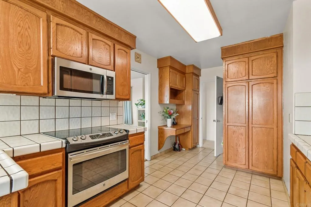 https://cdn.realtyfeed.com/cdn/127/306701106/2021393c59a166e492e604d9617cc8b8.webp