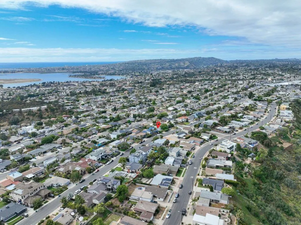 https://cdn.realtyfeed.com/cdn/127/306701106/3c2de00f0fee7afd2d2497be996c7956.webp