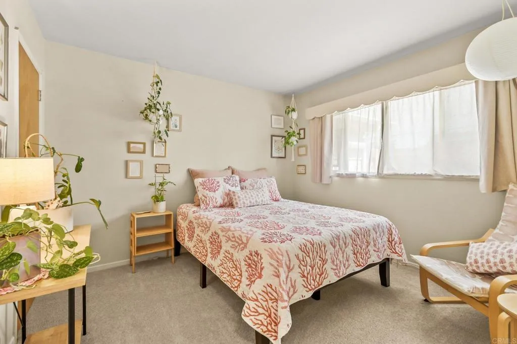 https://cdn.realtyfeed.com/cdn/127/306701106/958fce3de649098c17ca0c4f477f36de.webp