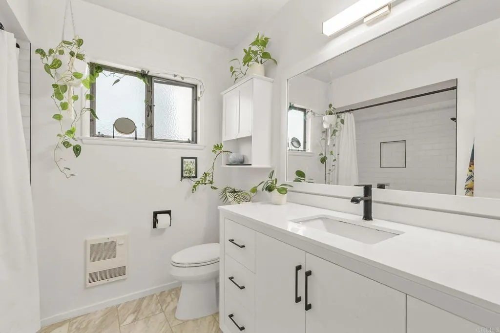 https://cdn.realtyfeed.com/cdn/127/306701106/a81b1050ec673898419304674aa4d4fb.webp