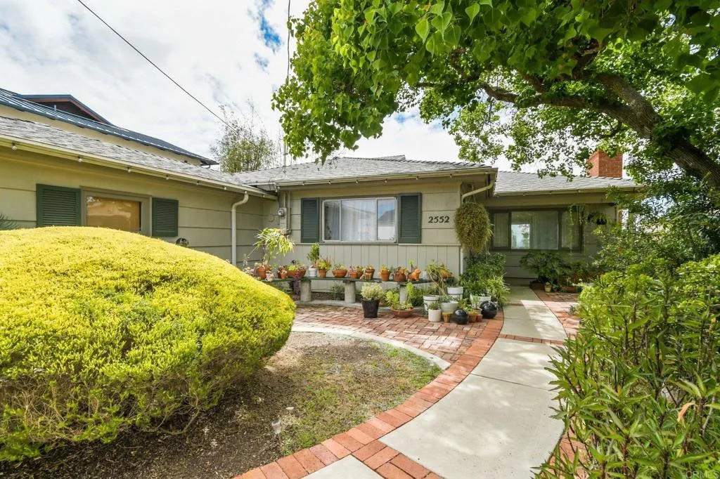1249 Nicolas, Fullerton, CA, 92833