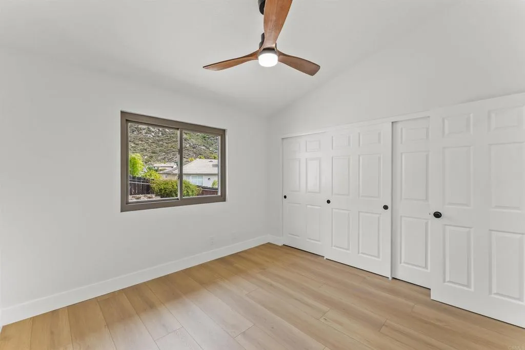 https://cdn.realtyfeed.com/cdn/127/306701122/19bbba11101940bc29fdbf8d108d24c1.webp
