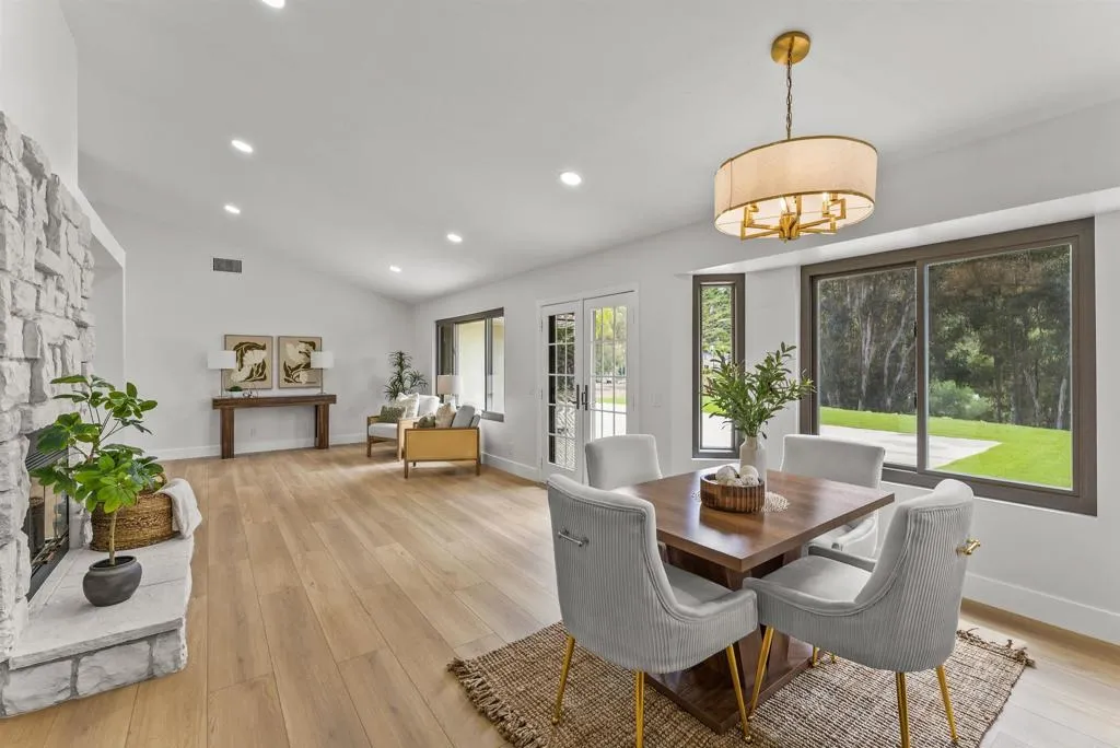 https://cdn.realtyfeed.com/cdn/127/306701122/2a4f2a315e1c0a1d962cd4c5adfe7571.webp