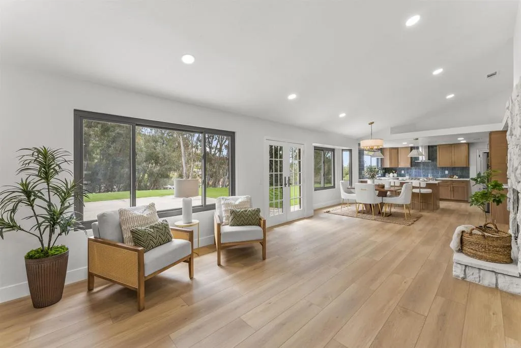 https://cdn.realtyfeed.com/cdn/127/306701122/96f8f8aaf772a44c063af6ac450e743b.webp