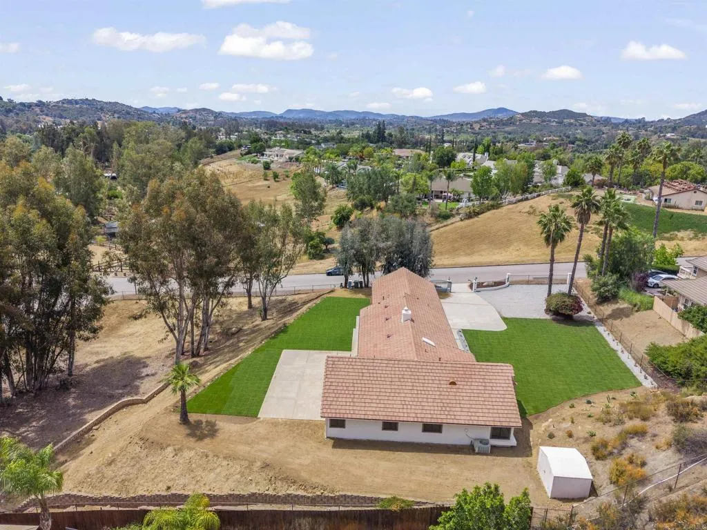 https://cdn.realtyfeed.com/cdn/127/306701122/a01dcd0729072b8950da05bcbb4de4cc.webp