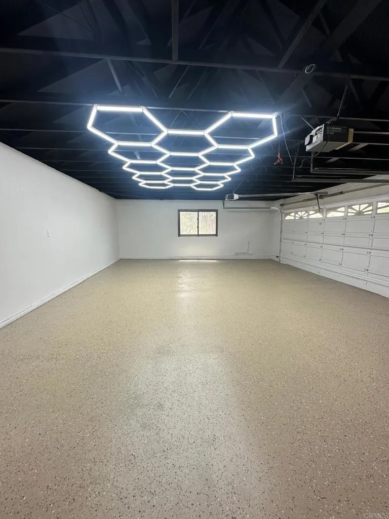 https://cdn.realtyfeed.com/cdn/127/306701122/a4b855800f56c78af881284fe25e5642.webp