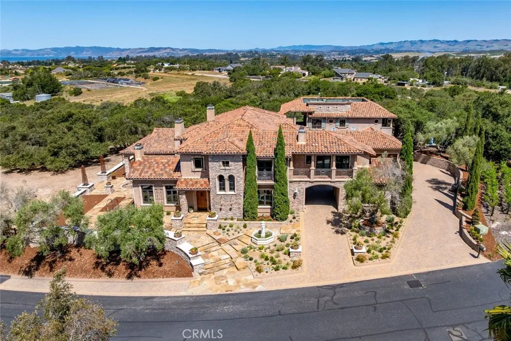 1880 Calle Laguna, Arroyo Grande, CA, 93420