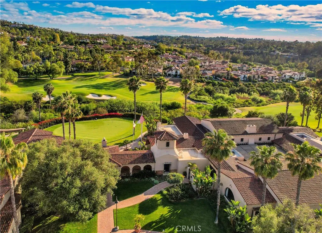 https://cdn.realtyfeed.com/cdn/127/306701229/0d94b48e4b3d05729c0c94579ee95528.webp