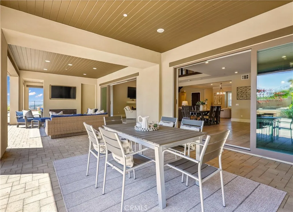 https://cdn.realtyfeed.com/cdn/127/306701229/782ce28a2926f3472d273c7924dab061.webp