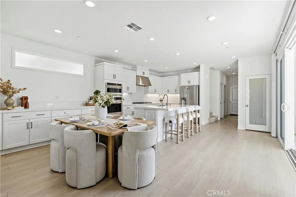 218 Tank, Irvine, CA, 92618