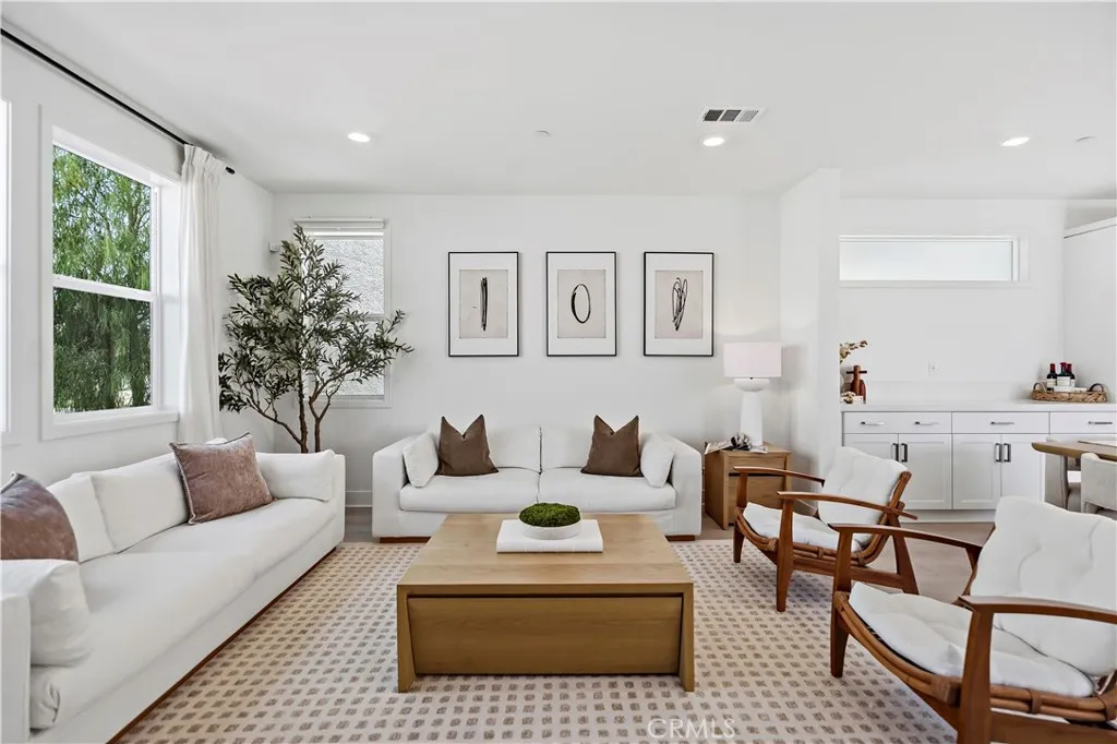 218 Tank, Irvine, CA, 92618