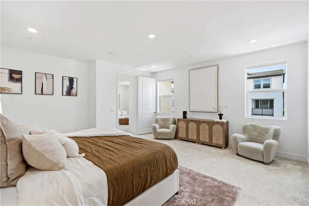 218 Tank, Irvine, CA, 92618