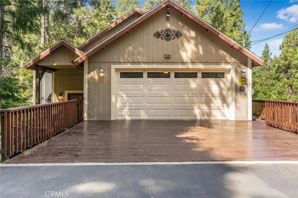 Crestline, CA 92325