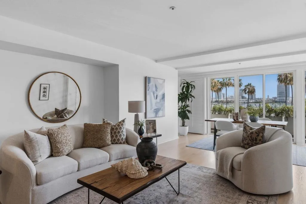 https://cdn.realtyfeed.com/cdn/127/306701353/3b272c3bcf66ee0ebb2401099337bafa.webp