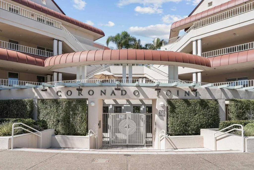 https://cdn.realtyfeed.com/cdn/127/306701353/47b48517e853b3077ab885efaeca103f.webp
