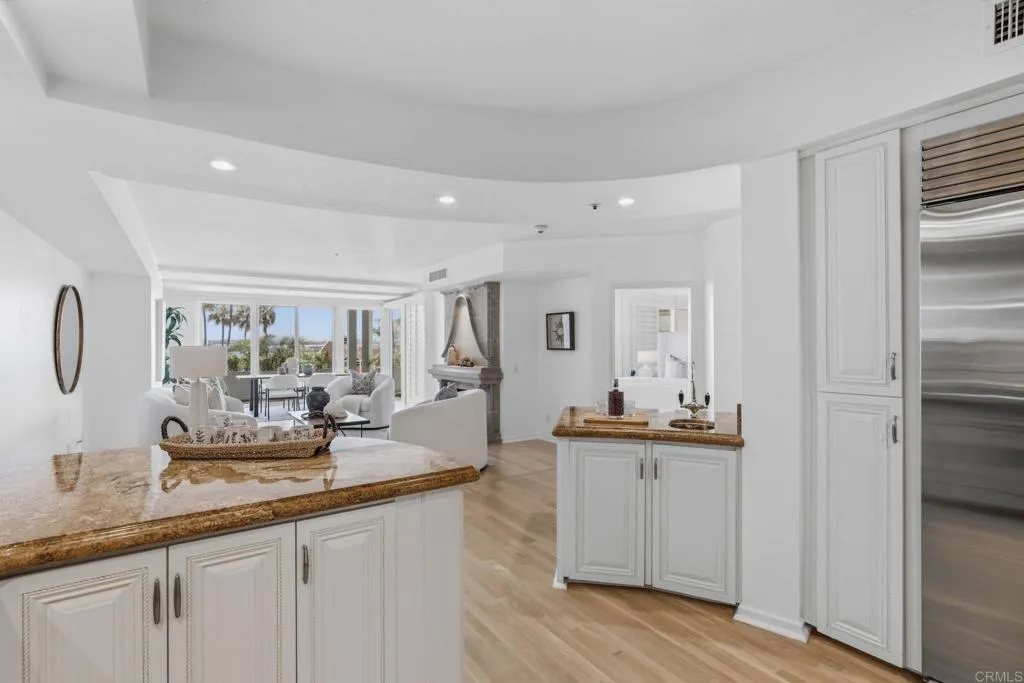 https://cdn.realtyfeed.com/cdn/127/306701353/e535c27fad4bdbb1eafbf119e8c03522.webp