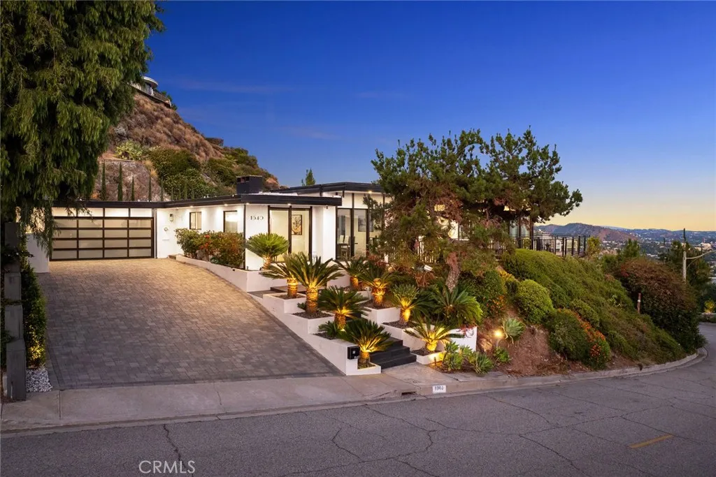 Glendale, CA 91207