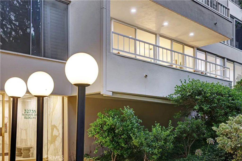 32735 Seagate Drive UNIT 108, Rancho Palos Verdes, CA, 90275