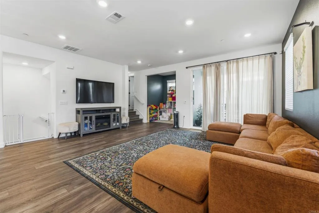 Photo #14: PTP2603064 Listing: Photo #14