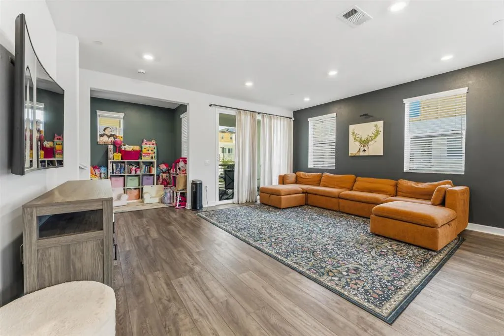 Photo #15: PTP2603064 Listing: Photo #15