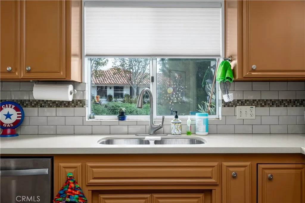 https://cdn.realtyfeed.com/cdn/127/306701512/83397034fc2f388e9eefa64cb2670c8a.webp
