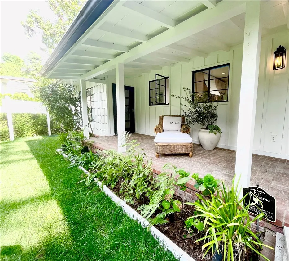 615 Poppy Ave., Corona Del Mar, CA, 92625