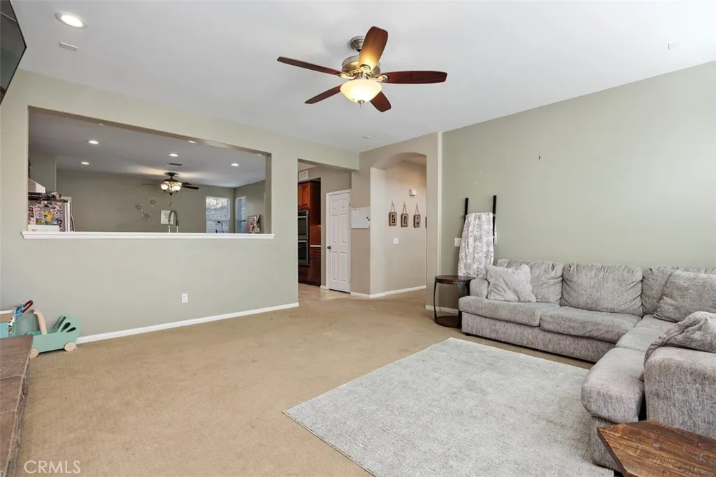 https://cdn.realtyfeed.com/cdn/127/306701573/4b3ace7f3f13ca77be0f2fc4bbf5dedb.webp
