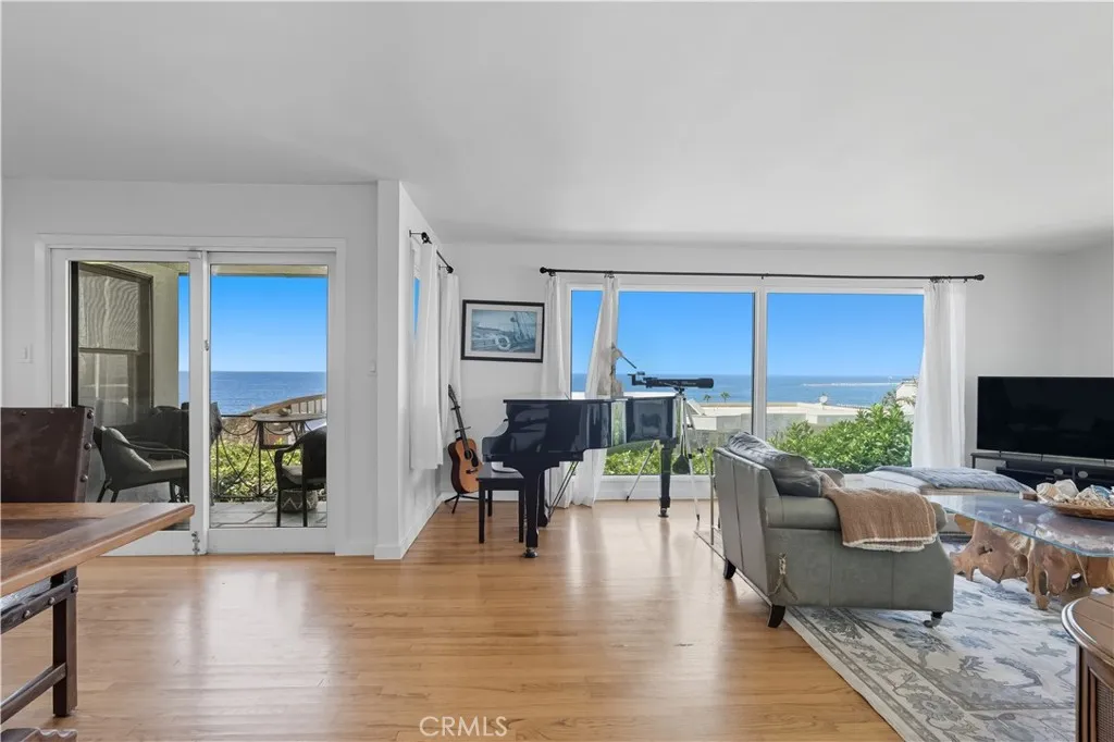 7300 Vista Del Mar Lane, Playa Del Rey, CA, 90293
