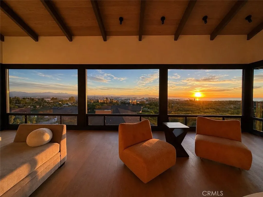 Rancho Palos Verdes, CA 90275