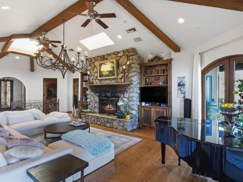 22331 Swenson Drive, Topanga, CA, 90290