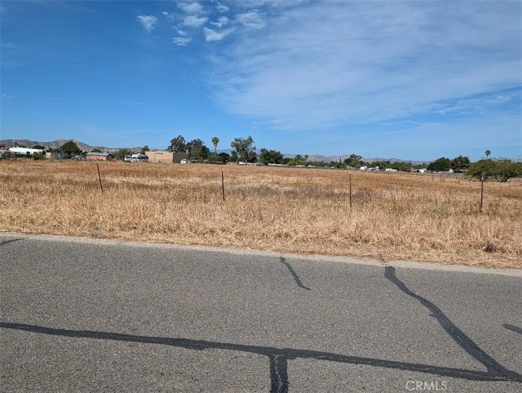 Menifee, CA 92585