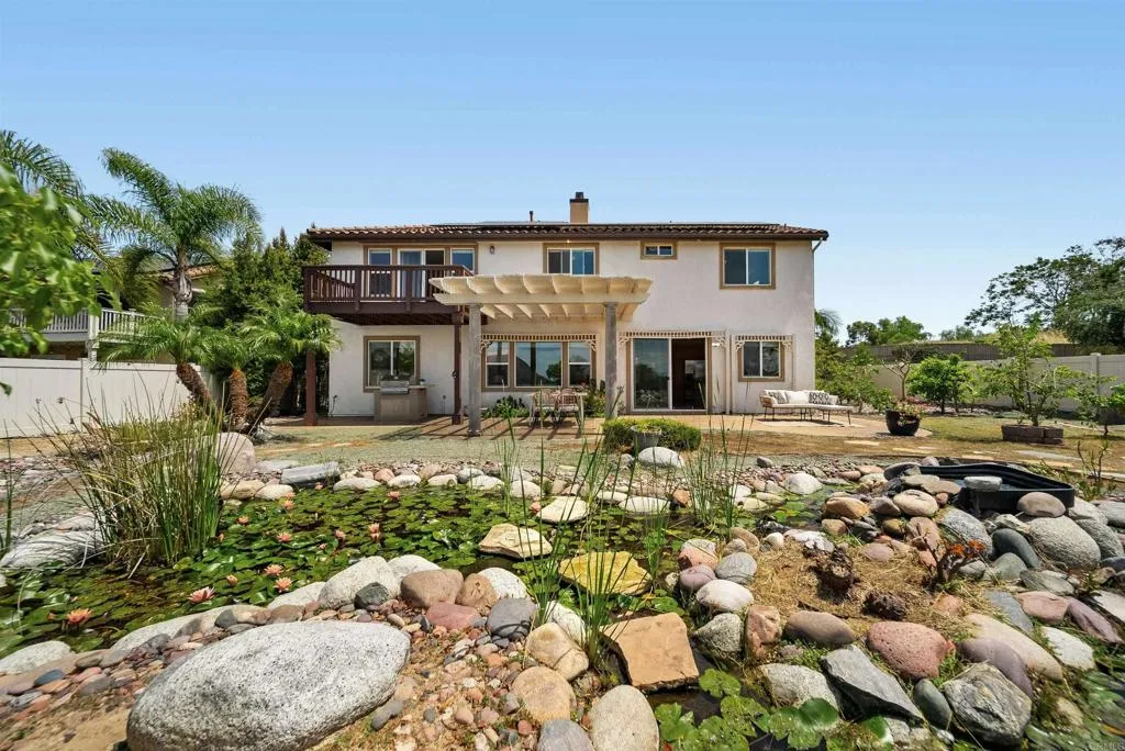 https://cdn.realtyfeed.com/cdn/127/306701672/4b7b7ce70116dea9d4fe1839c5e74fb5.webp