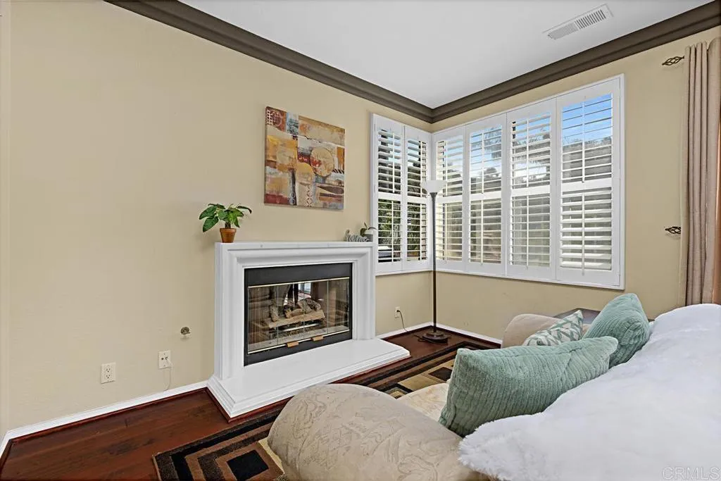 https://cdn.realtyfeed.com/cdn/127/306701710/25f1d76cd7d83a5e8cd5f1eb66c704e2.webp