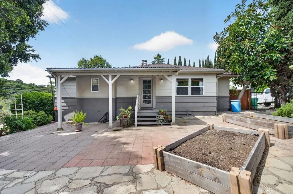 https://cdn.realtyfeed.com/cdn/127/306701712/0059b95b5c0d1df9bdba9b640ebe080a.webp