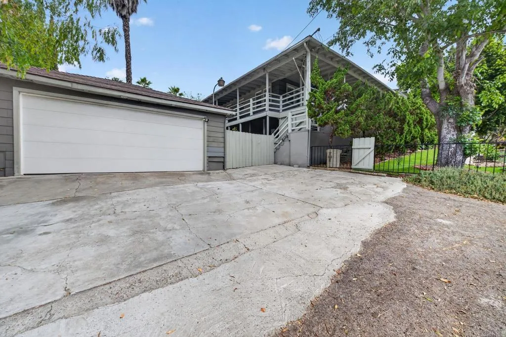 https://cdn.realtyfeed.com/cdn/127/306701712/343ff717da972e603d745d2638572b72.webp