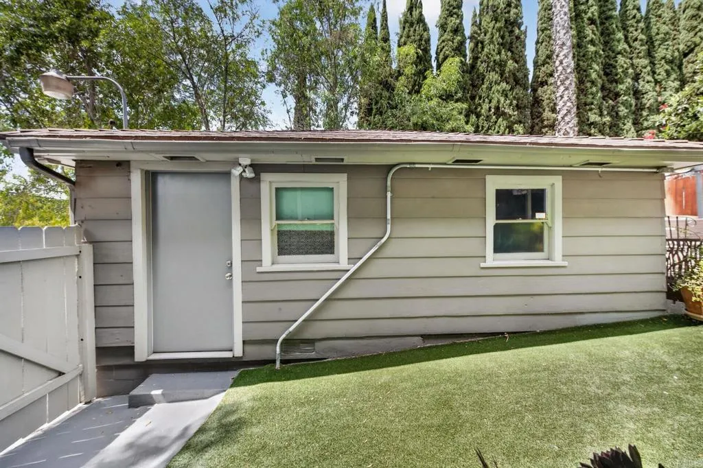 https://cdn.realtyfeed.com/cdn/127/306701712/3776a6e94171efc82ca20dfadbf9b4d4.webp