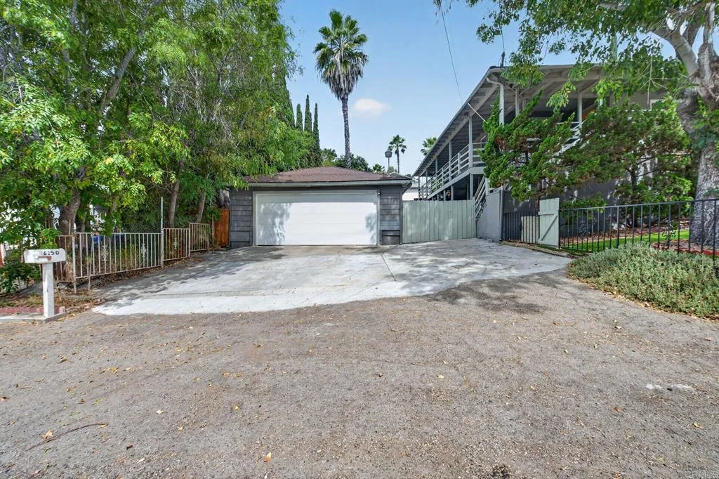 https://cdn.realtyfeed.com/cdn/127/306701712/51d4ed341d8ee6ae8e235b80556d9d77.webp