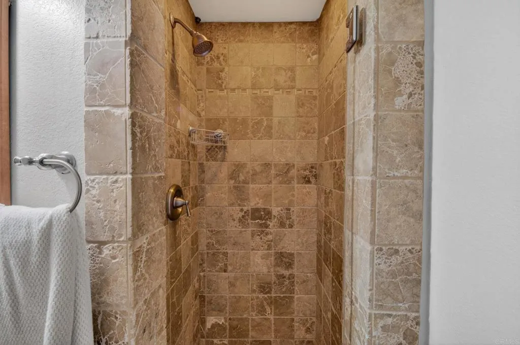 https://cdn.realtyfeed.com/cdn/127/306701712/978f64366917fb6c950273785786bbbf.webp