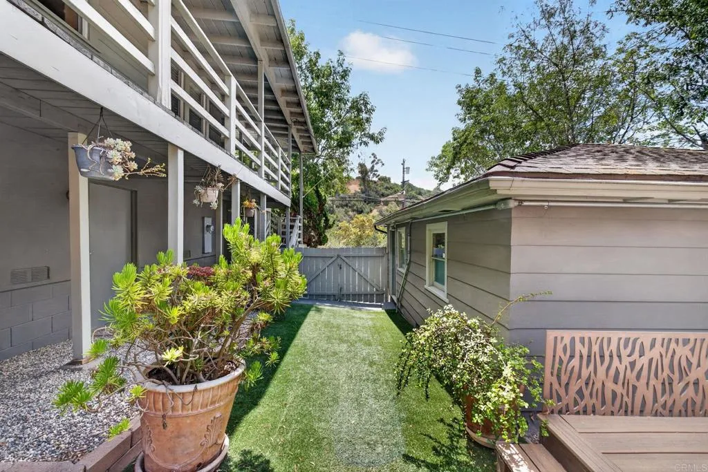 https://cdn.realtyfeed.com/cdn/127/306701712/efbca1f281ac6f1c70def15fa994455f.webp