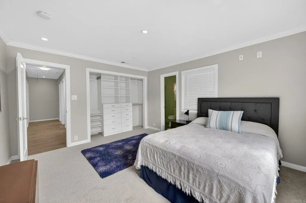 https://cdn.realtyfeed.com/cdn/127/306701712/f6aafbe649b565424e3c9f7ff7f0b64b.webp
