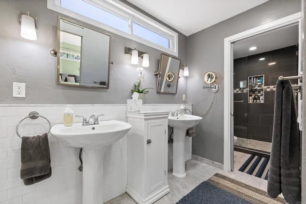 https://cdn.realtyfeed.com/cdn/127/306701726/0a8f7c9c422131b5ec09b1aa181fa8d2.webp