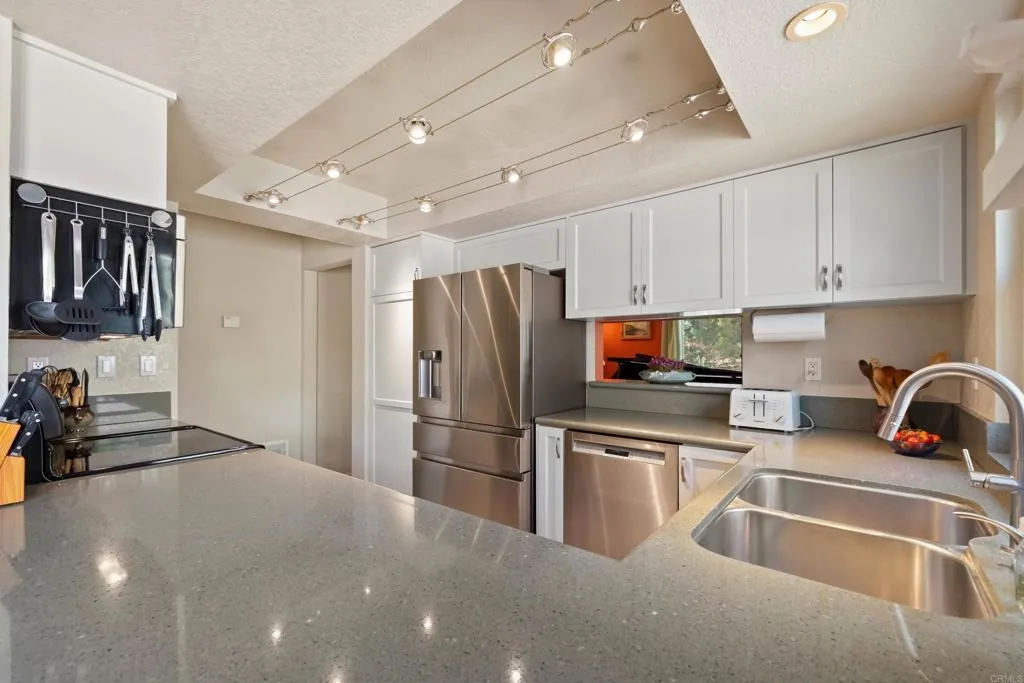 https://cdn.realtyfeed.com/cdn/127/306701726/9dc580dcbd5630b0bf0673ace998d781.webp